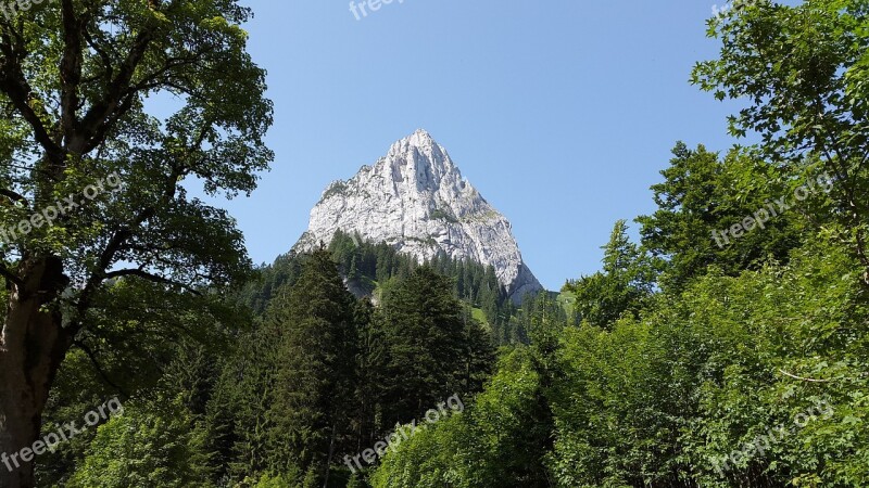 Geiselstein Oberammergau Alpine Ceedings Mountains Steep Wall