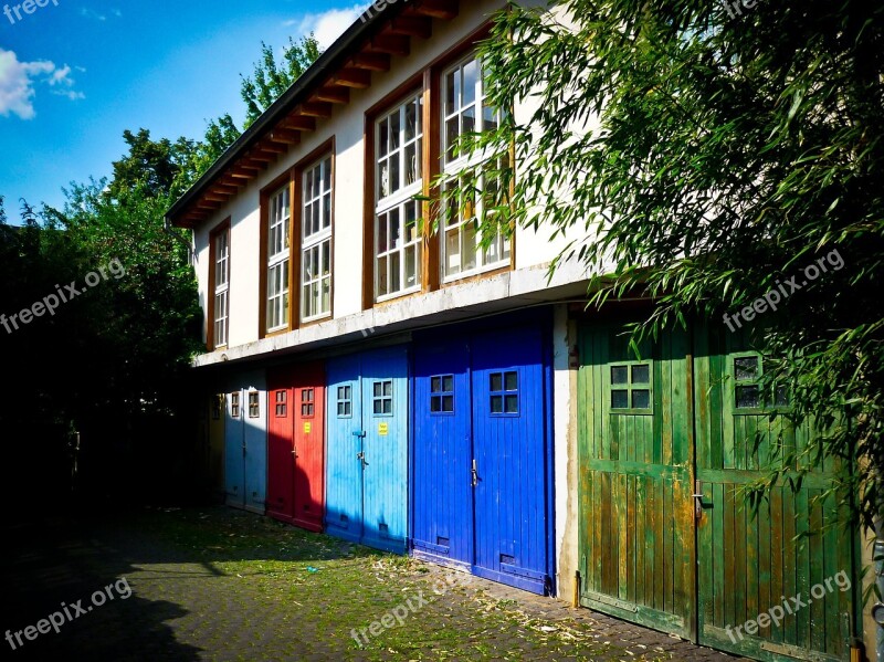 Backyard House House Facade Colorful Architecture