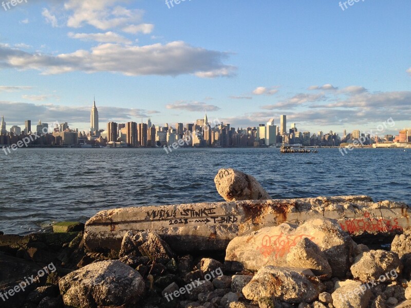 New York Skyline Brooklyn Water River