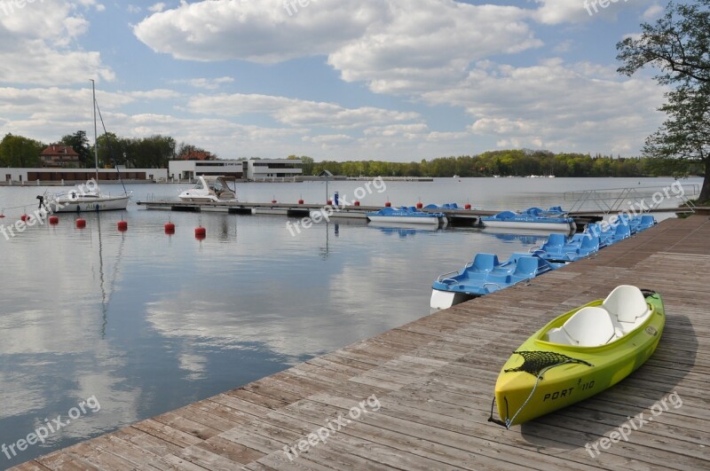 Lake Bridge Haven Kayaks Kanoo