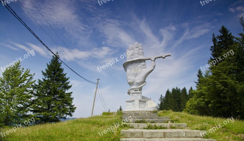 Roadmen Monument Romania Robocovinemania Bukovina