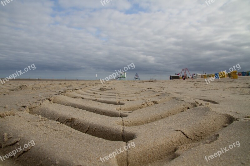 Beach Mature Away Target North Sea