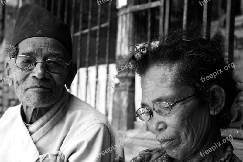 Nepal Elderly Couple Free Photos