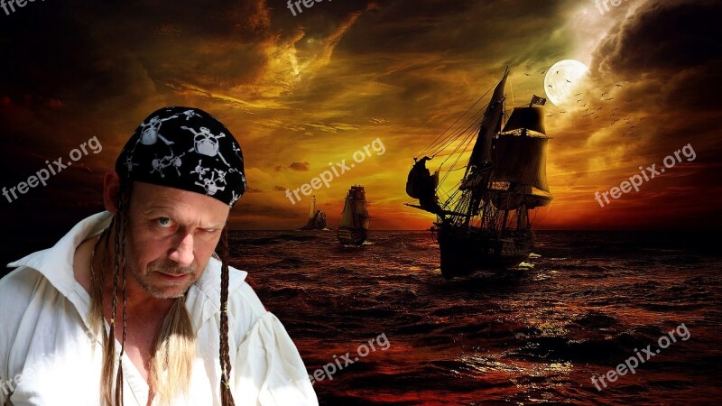 Pirate Predator Sea Privateers Costume