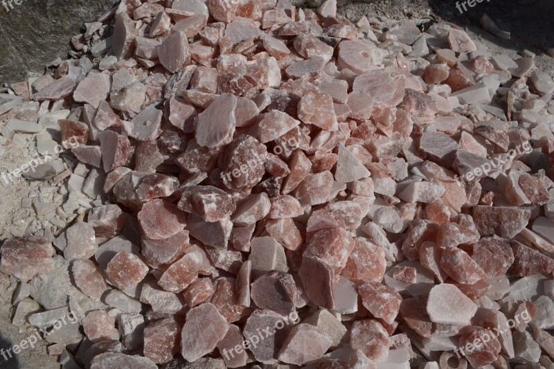 Lots Of Rock Salt Rock Salt Pieces Mountain