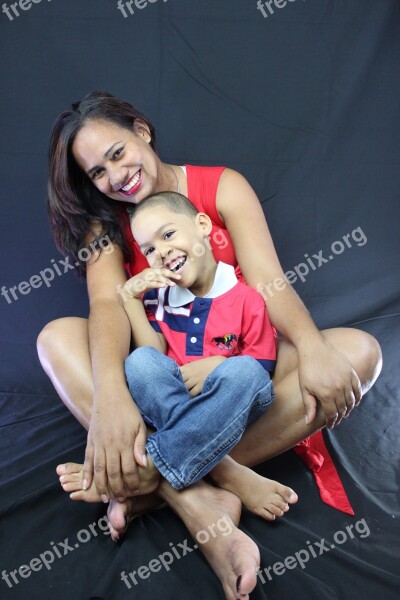 Mother And Son Happy Omarmedina Photo Studio