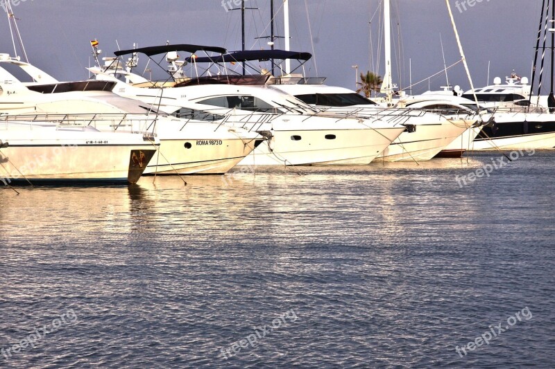 Boats Spring Port Sea Ships