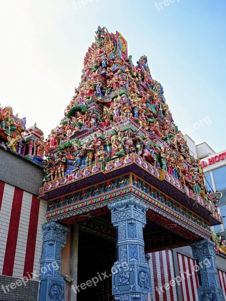 Singapore Little India Sri Veeramakaliamman Hindu Temple Colorful Indian