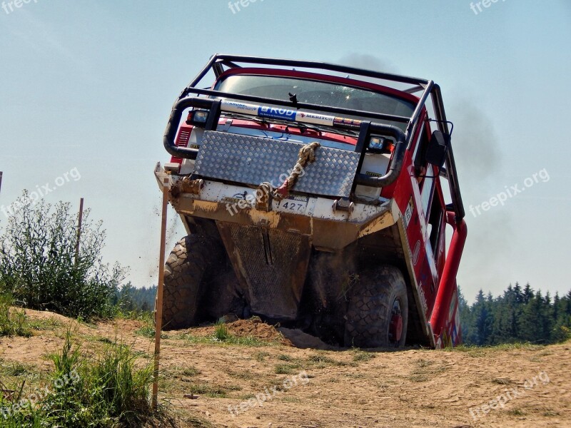 Lorry The Attempt Pískovna Tankodrom – Red