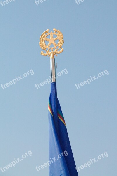 Flag The Republic Italiana Coat Of Arms Free Photos