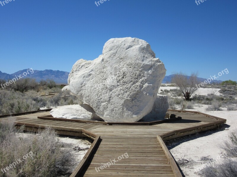 Ash Meadows Rock Dessert Nevada Usa