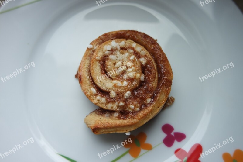 Cinnamon Cinnamon Bun Pastries Kanelbullar Swedish Pastry