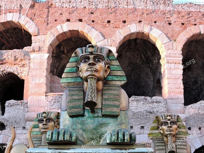 Sphinx Arena Monument Verona Italy