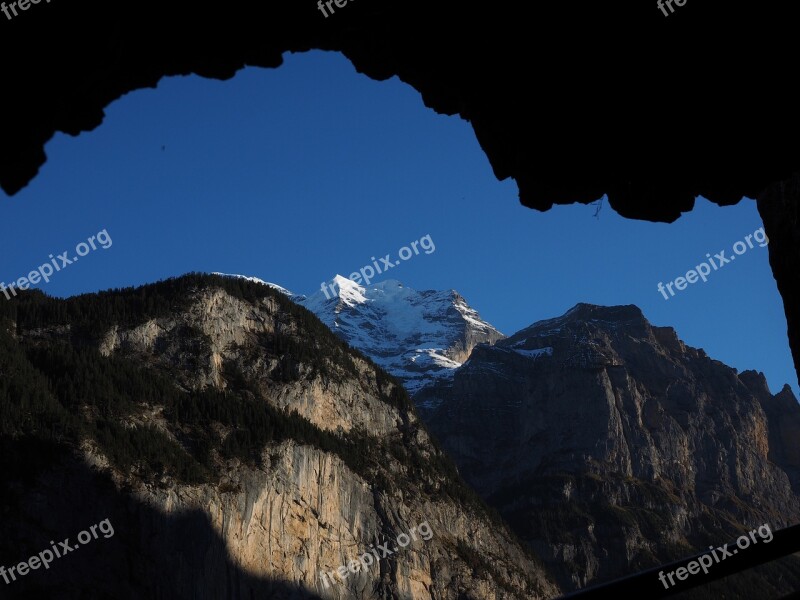 Lauterbrunnen Steep Steep Wall Rock Wall Mountains