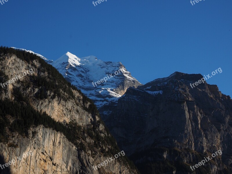 Virgin Lauterbrunnen Steep Steep Wall Rock Wall