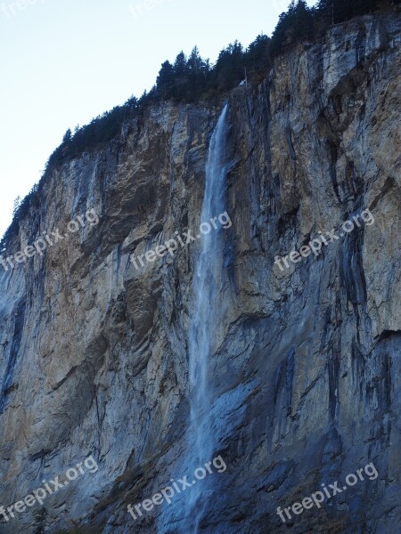 Staubbachfall Waterfall Free-fall Lauterbrunnen Steep