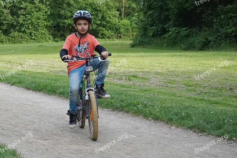 Child Helmet Cyclist Sport Bike Helm