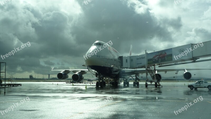 Airplane Wet Holiday Light Clouds