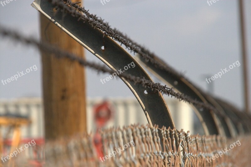 Barbed Wire Industrial Wire Fence Metal