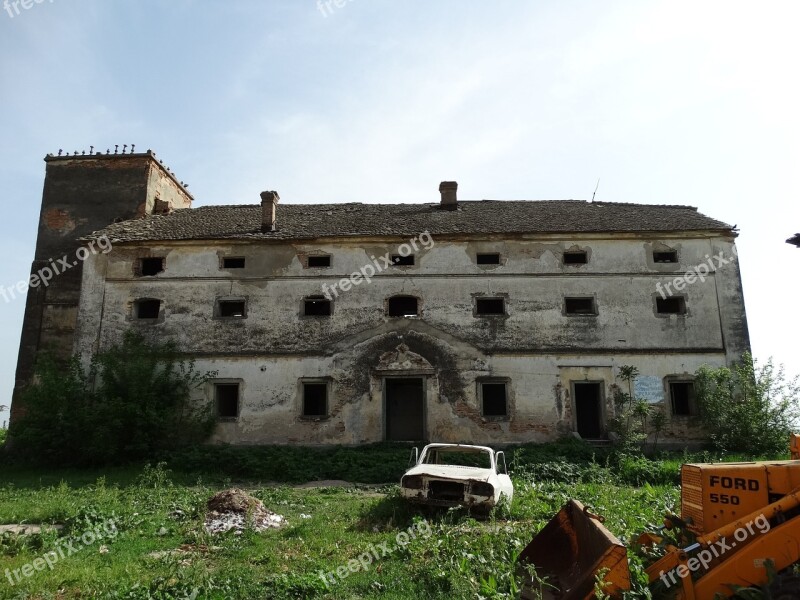 Ruin G Old Degraded Mansion