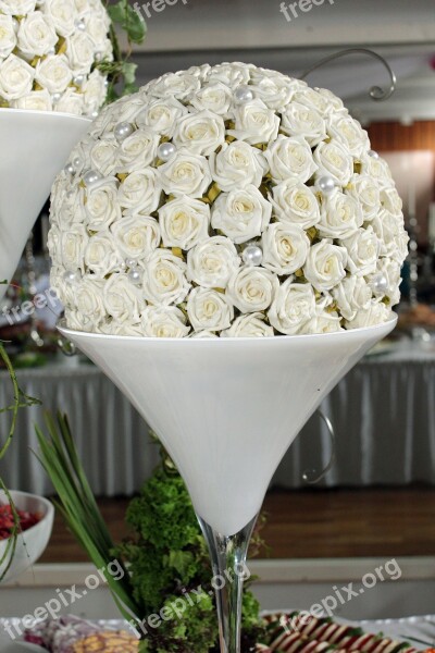 Roses White Table Decoration Floral Arrangement Flowers