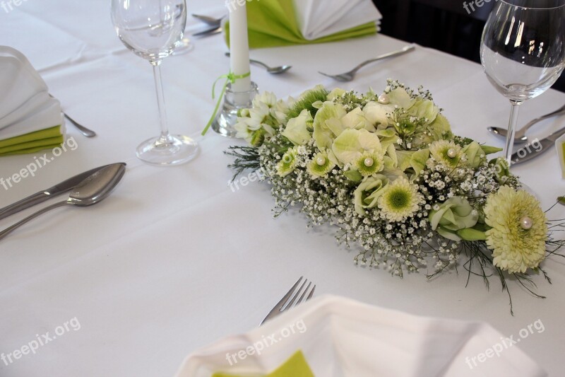 Table Decoration Floral Arrangement Flowers Free Photos