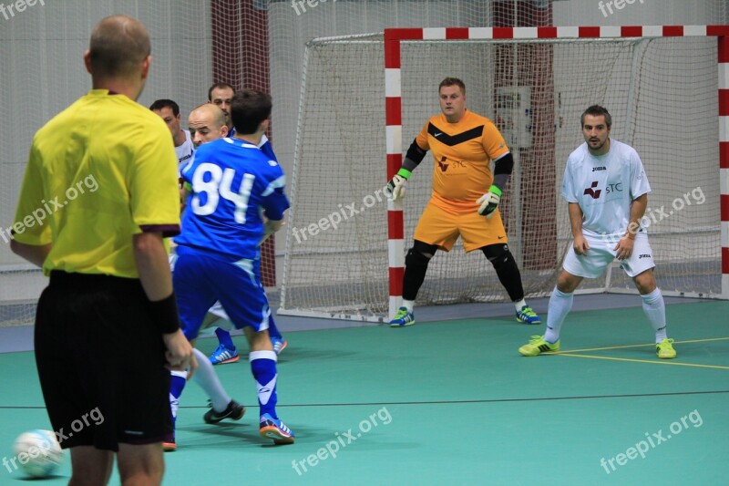 Futsal Amateur Ball Hall Play