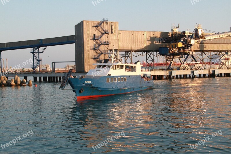 Sea Port Ships Free Photos