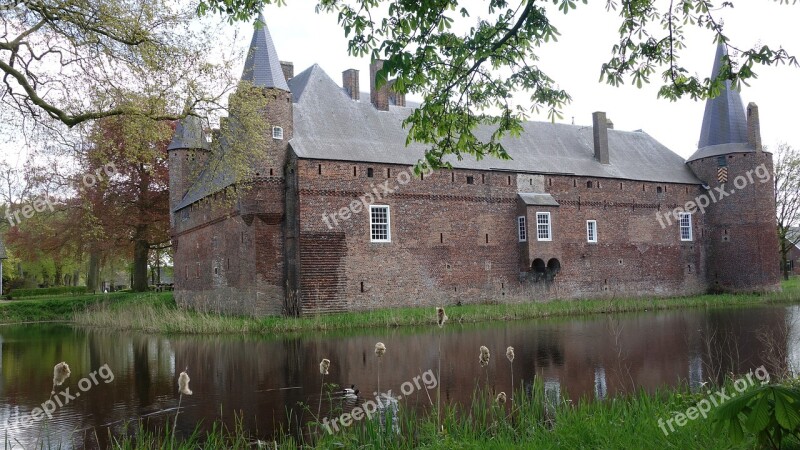 Castle Hernen Fourteenth Century Castle Moat Netherlands