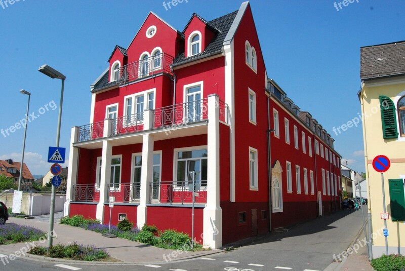 House Red Architecture Road Geisenheim