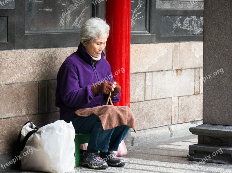 Grandma Religion Prayer Woman Grandmother