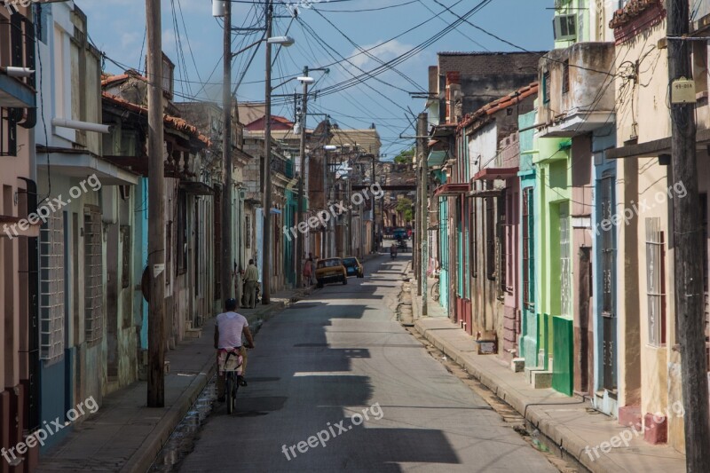 Cuba Road Houses Facade City