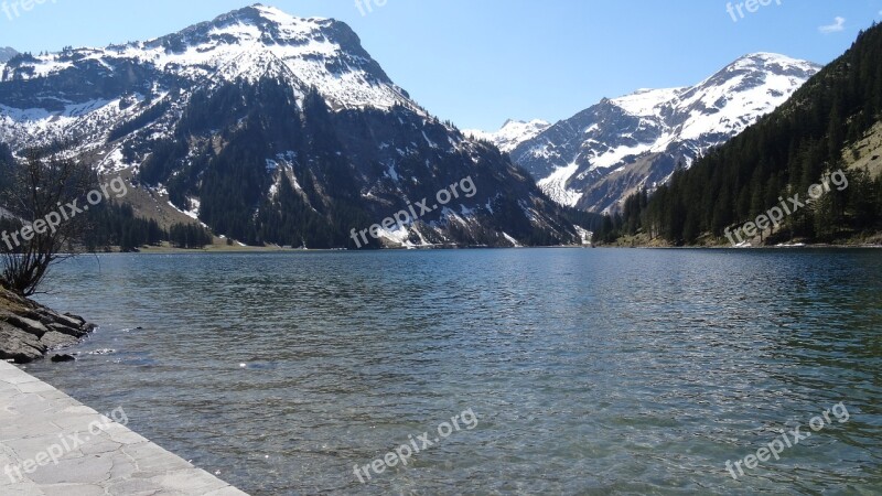 Austria Tyrol Tannheimertal Vilsalpsee Mountains