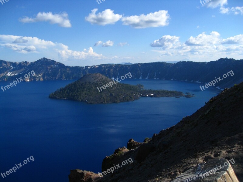 Wizard Island Crater Lake Cascade Mountains National Park Oregon