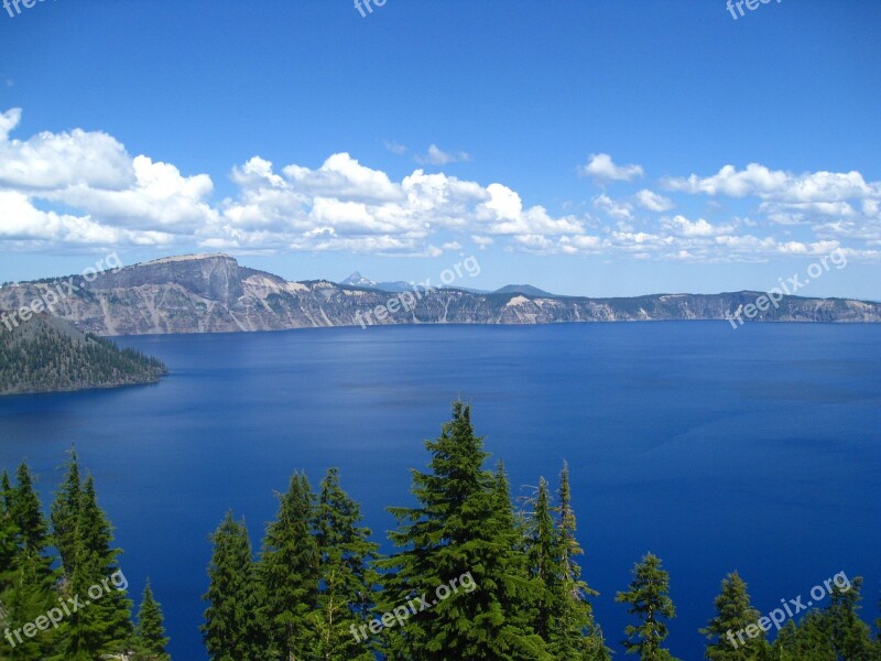 Crater Lake Cascade Mountains National Park Oregon Cascade