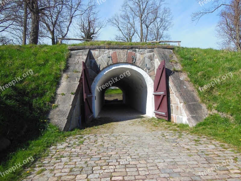 Heritage Historical Ramparts Military Gateway 17th Cantury