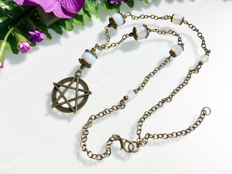 Pentagram New Age Amulet Chain Retro