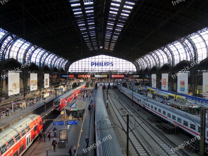 Central Station Hamburg Rail Traffic Platform Gleise