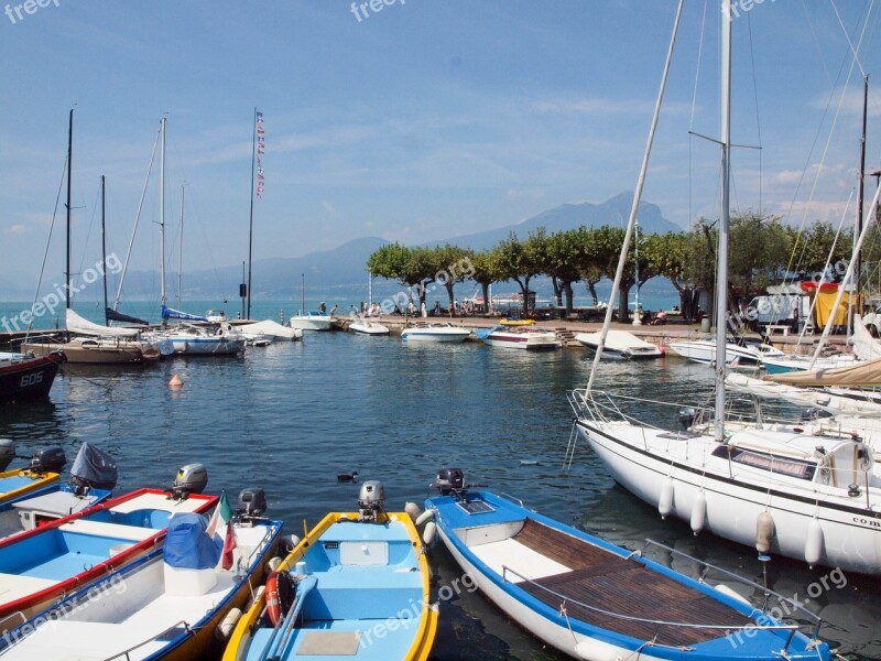 Port Boats Italy Pier Garda