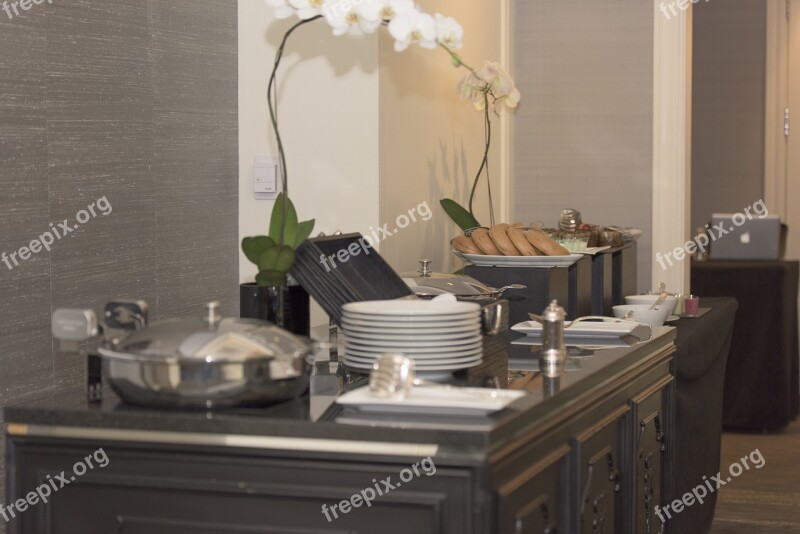 Breakfast Table Flower Plate Silver