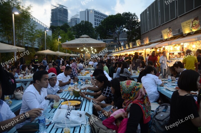 People Dining Room External Singapore Marina Bay Sands