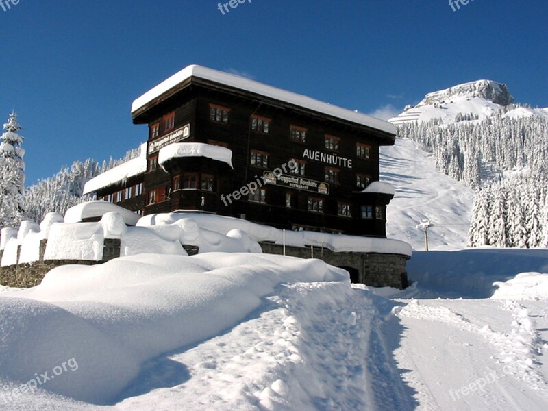 Winter Auenhütte Snow Kleinwalsertal Alpine