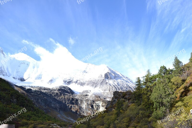 Snow Mountain The Scenery Beautiful Free Photos