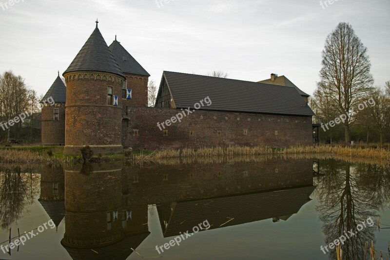 Mirroring Castle Architecture Water Sky