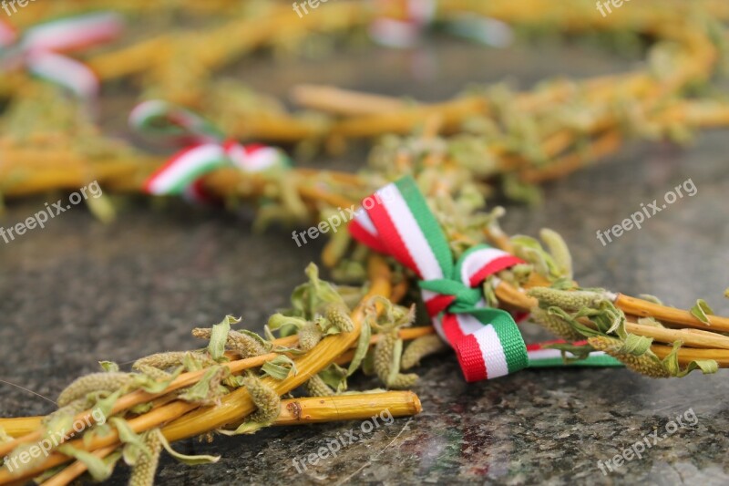 Cockade Monument Wreath Free Photos