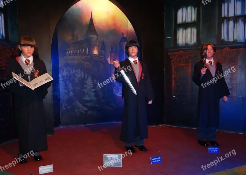 Harry Potter Witchcraft Wizardry Magic Tableau