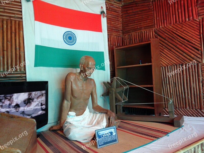 Gandhi Statue Spinning Wheel Leader Mahatma