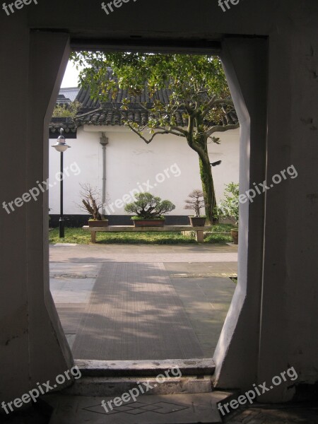 Suzhou Carved Building Door Threshold Free Photos