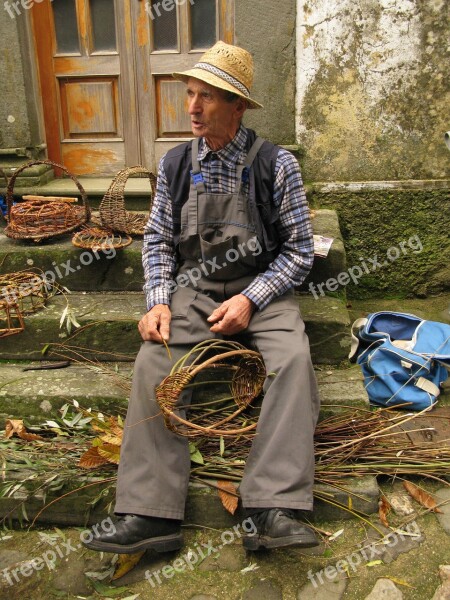 Craftsman Of Baskets Lupinaia Lucca Tuscany Free Photos