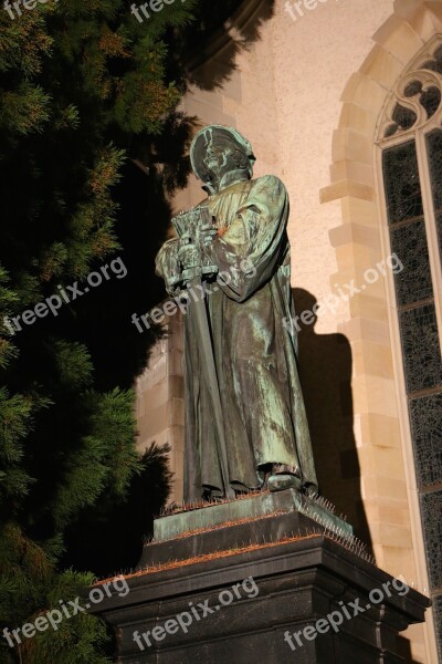 Statue Held Switzerland Ulrich Zwingli Evening